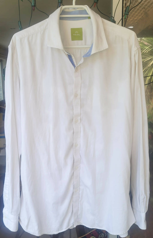 Camisa XL blanca TRIAL